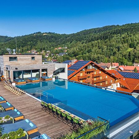 Hotel Meta Resort & Vine Spa Щирк Екстер'єр фото