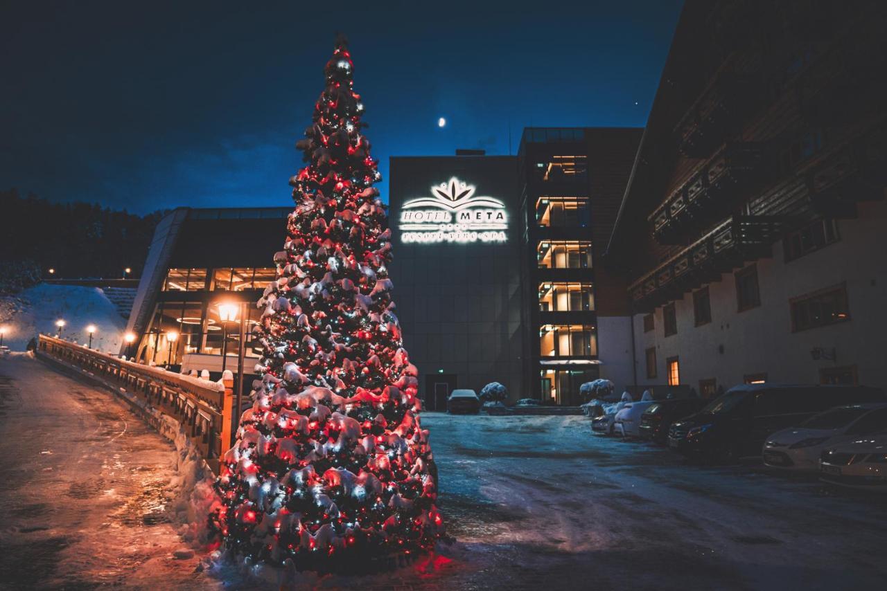Hotel Meta Resort & Vine Spa Щирк Екстер'єр фото