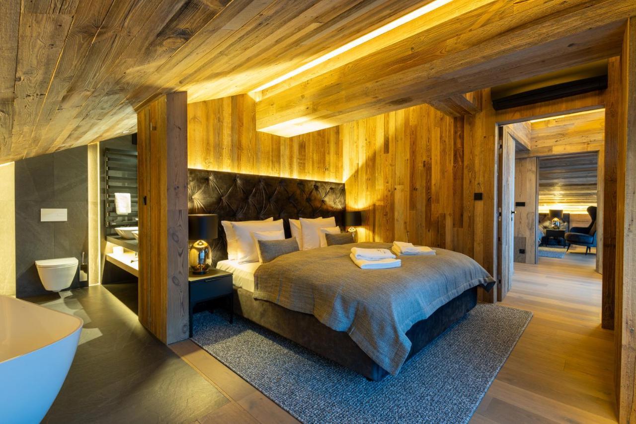 Hotel Meta Resort & Vine Spa Щирк Екстер'єр фото