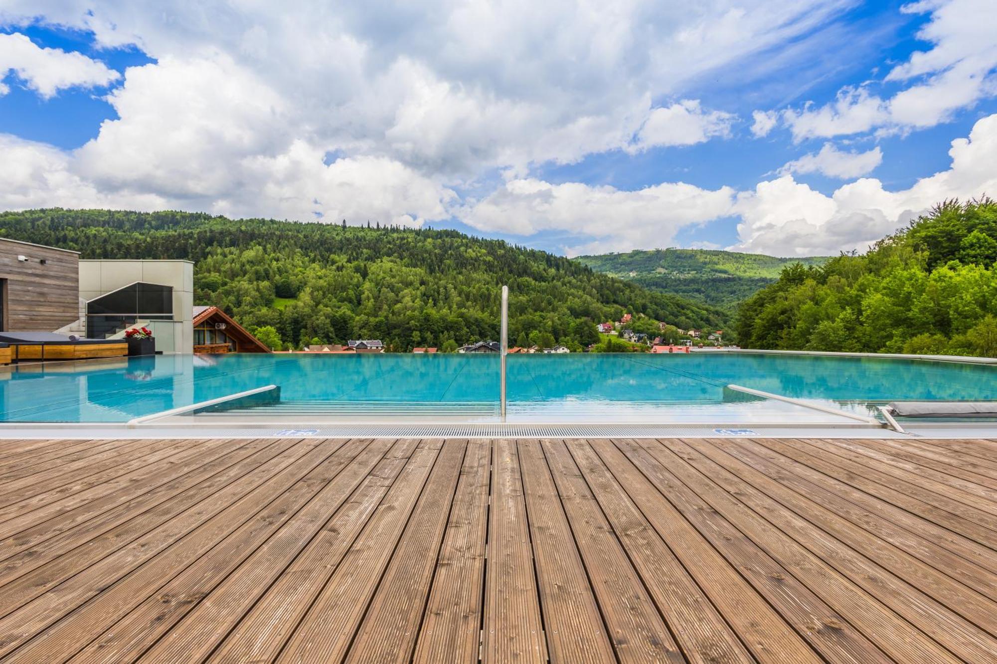 Hotel Meta Resort & Vine Spa Щирк Екстер'єр фото
