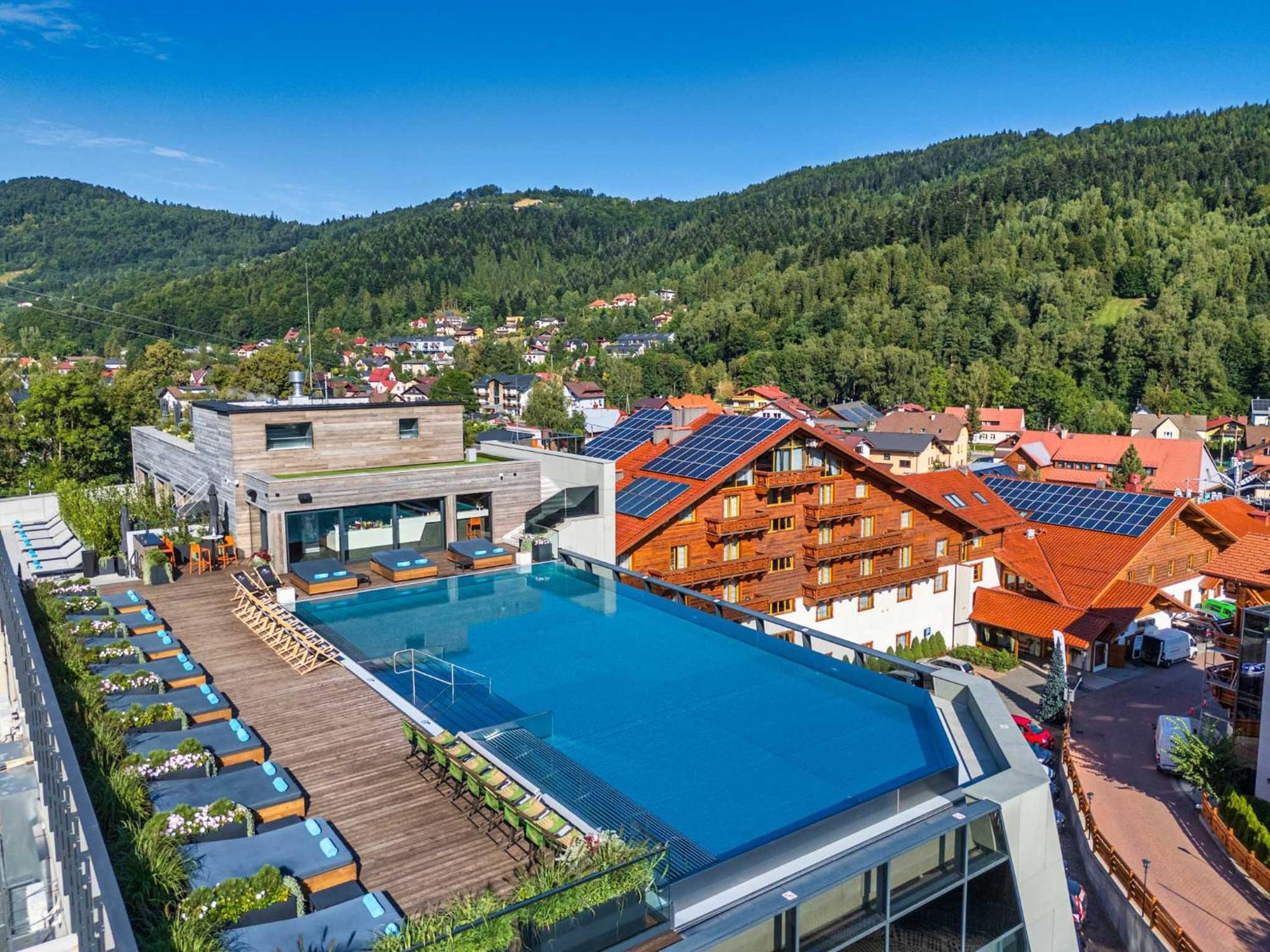 Hotel Meta Resort & Vine Spa Щирк Екстер'єр фото